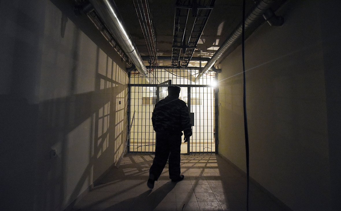 Сотрудники центра по борьбе с пытками посетили подозреваемых в планировании насильственного захвата власти