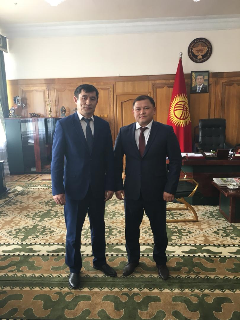 Сегодня Спикер Жогорку Кенеша Дастан Джумабеков принял главу Национального центра по предупреждению пыток Нурдина Сулайманова