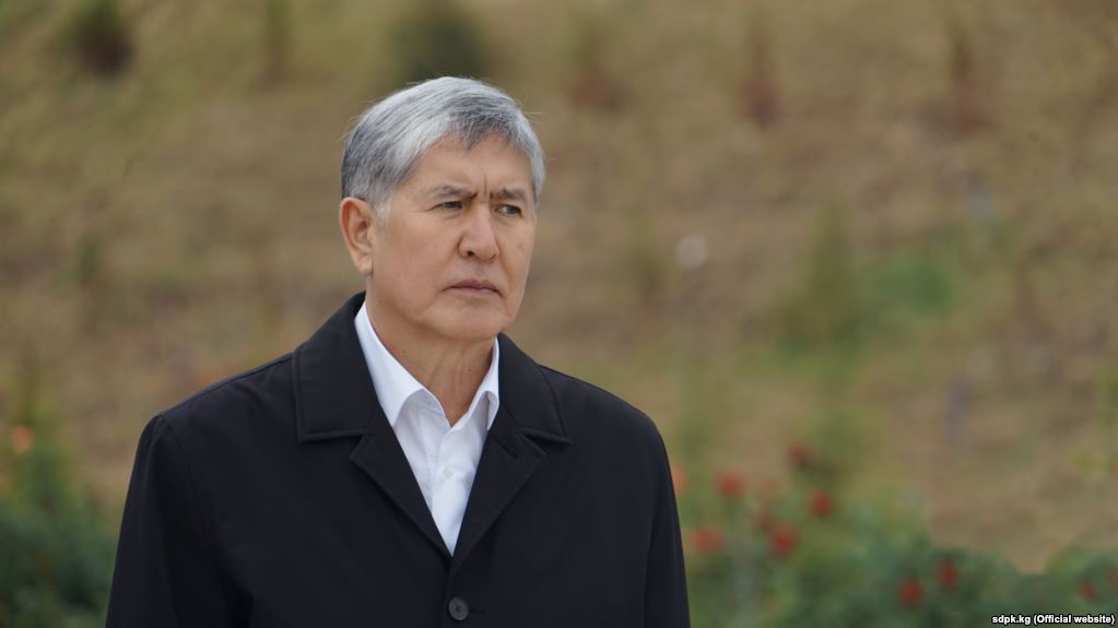 Глава Центра по предупреждению пыток Нурдин Сулайманов посетил Алмазбека Атамбаева в СИЗО ГКНБ КР