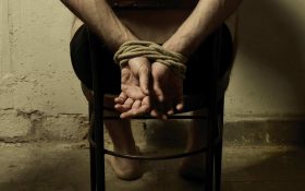Национальный центр КР по предупреждению пыток следит за ходом дела Владимира Косаша