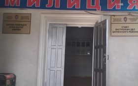 «Не пускайте их!»: сотрудникам НЦПП КР не позволили зайти в ИВС ОВД Баткенского района