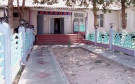 (Кыр) “Аларды киргизбегиле!»- деп, Баткен районундагы ИИБ убактылуу кармоочу изоляторлоруна КР КАУБ кызматкерлерин киргизбей коюшту.